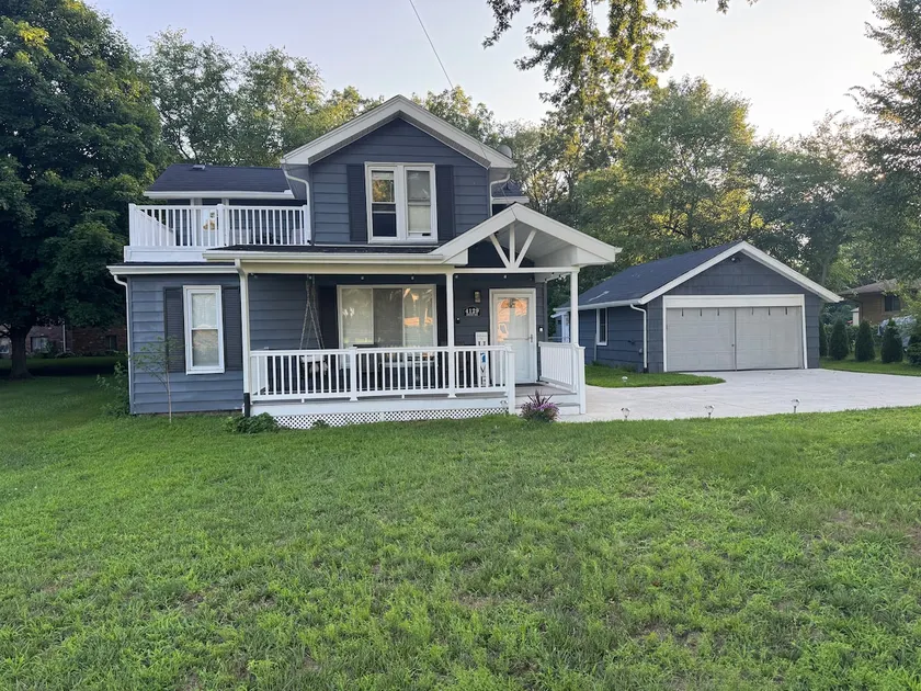 Newly Remodeled, Comfy Home w/Large Fenced Yard - Image 1