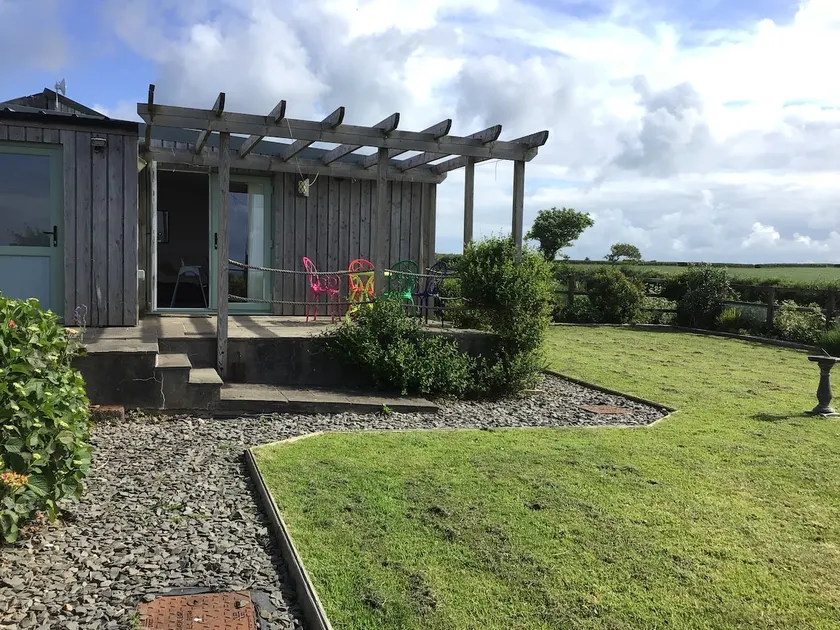 Curdsanway Barn, peaceful with stunning views. - Image 1