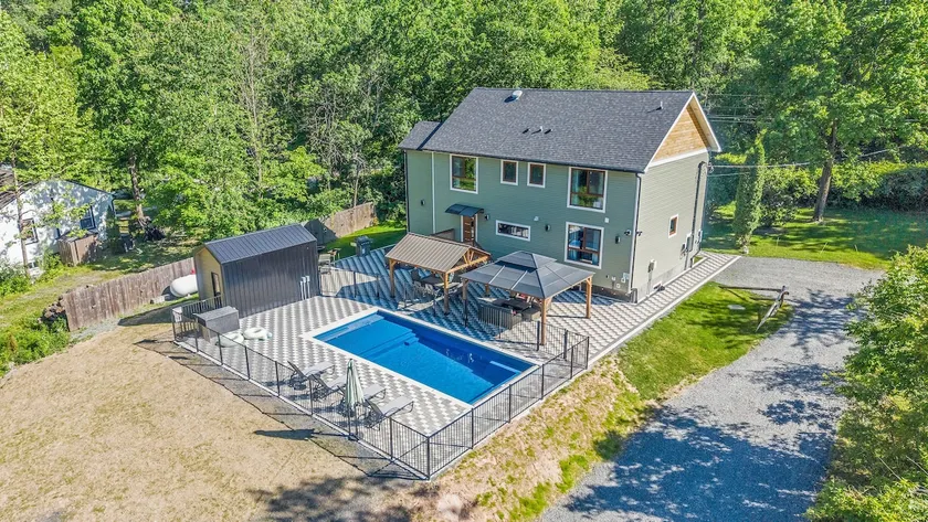Riverfront House | Outdoor Pool | Hot tub | Sauna - Image 1