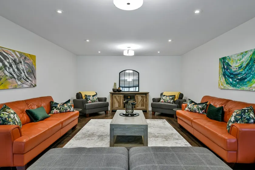 Luxury Tuxedo Family Home - Image 1