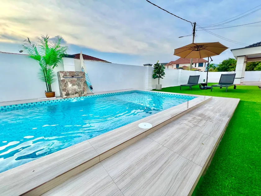 Casa Blanca Villa (Private Swimming Pool)(16+ pax) - Image 1