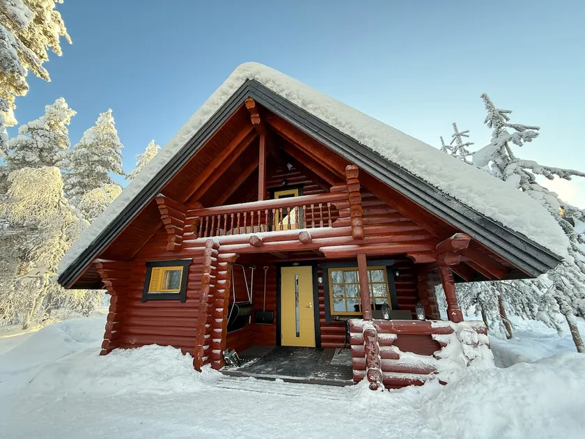 Quiet charming log cabin in Ylläsjärvi - Image 1