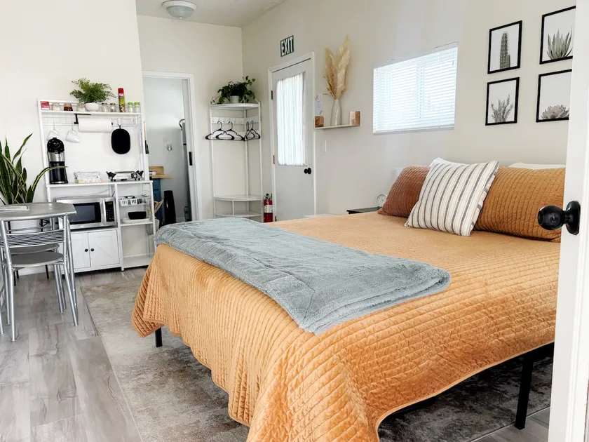 View of Zion 1 bed casita. Patio/private entrance - Image 1