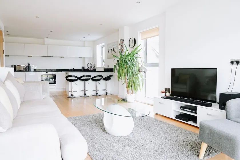 Fistral beach apartment sleeps 6 - Image 1