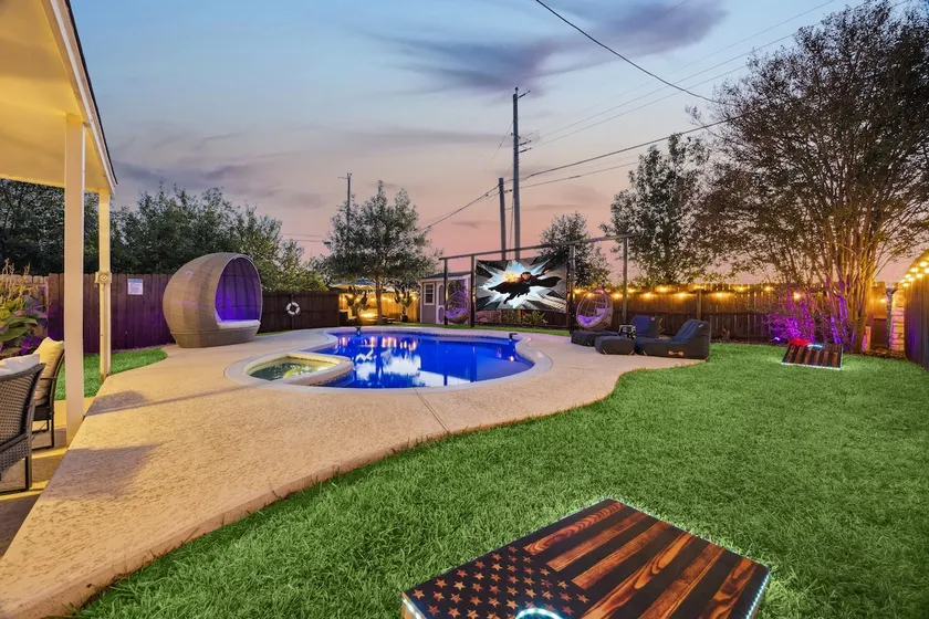 Apache Oaks | Pool, Spa, Theater + Game Room - Image 1