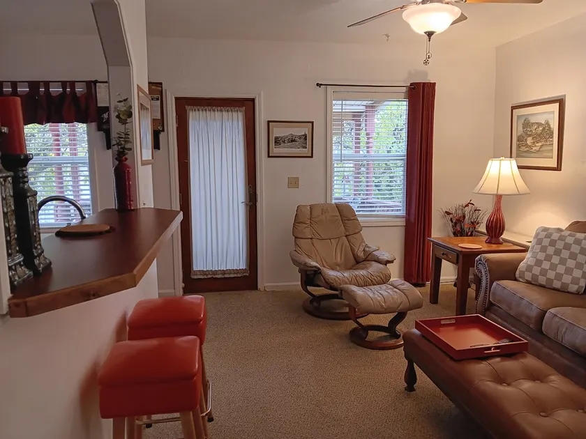 Cozy 1 bedroom house in the heart of uptown Butte - Image 1