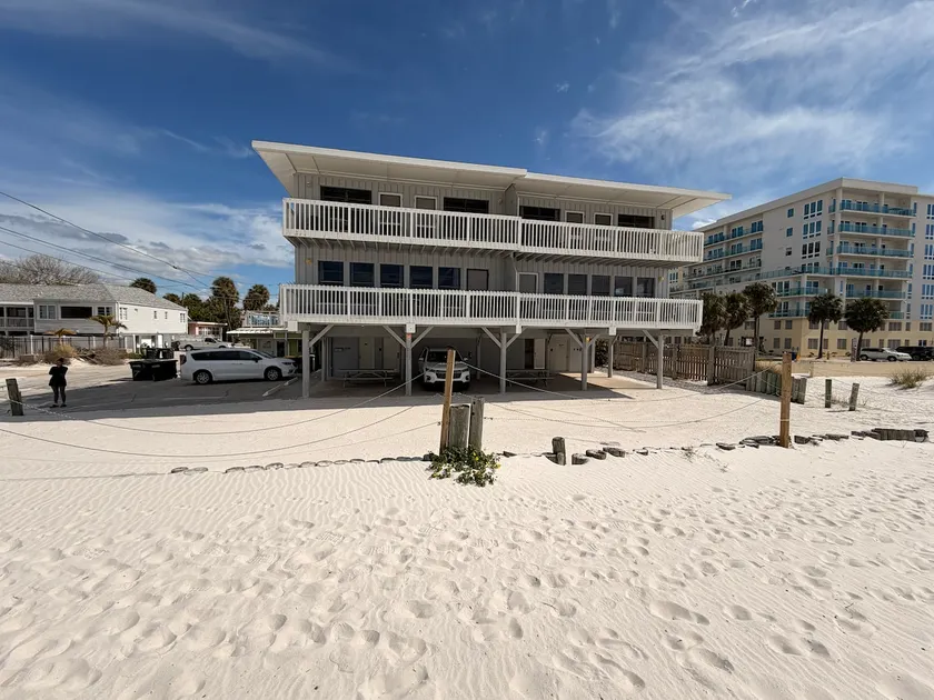 Clearwater Beach House: Directly on White Sand with Unmatched Gulf Views! - Image 1