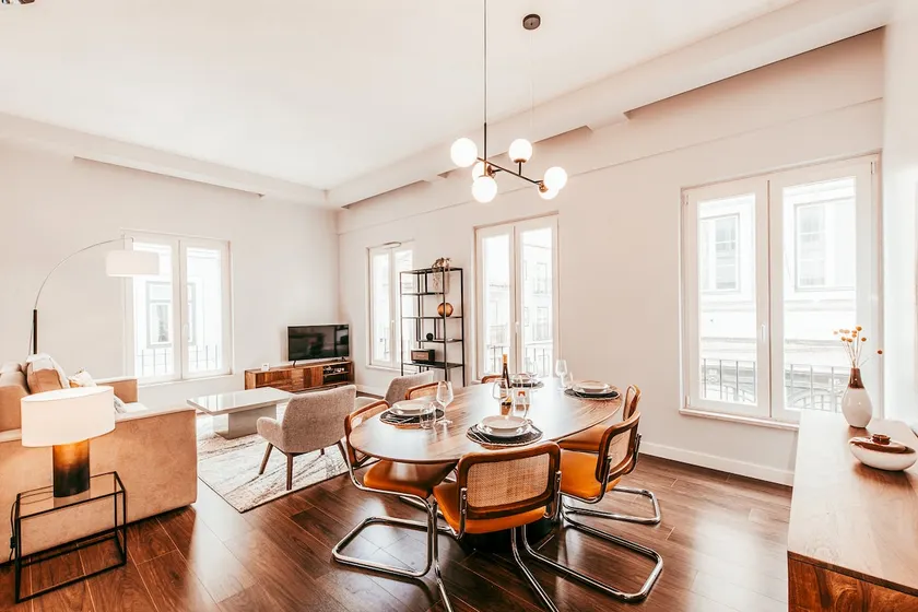 Elegant & Sophisticated Campo Ourique by GT House - Image 1