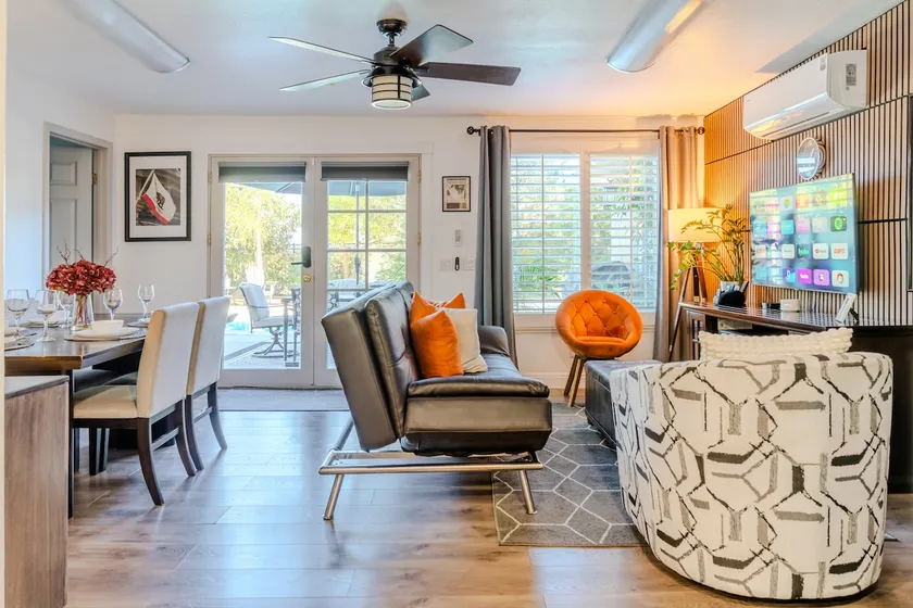 Gated Suite - King Bed, Cozy, Quiet, Kitchen, Pool - Image 1