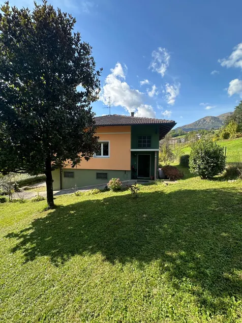 Villa Magnolia Oliveti | View and absolute privacy - Image 1