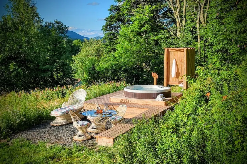 Peaceful Designer Farmhouse~Hot Tub~Sunset Porch - Image 1