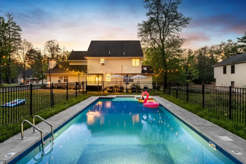Private Heated Pool | Hot Tub | Game Room - Image 1