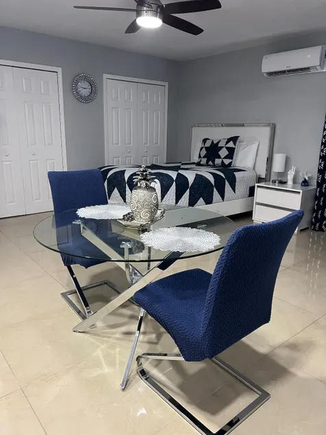 Welcome to The Blue House - Image 1