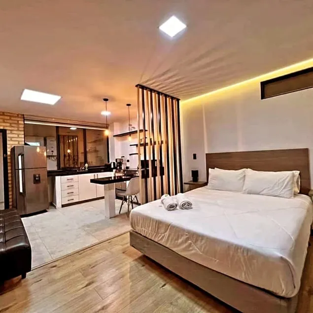 Fabulous suite in the center. Fully equipped. New - Image 1