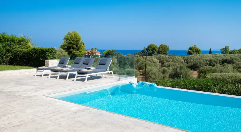 Villa Gaia - Divine private villa with pool, close to beach - Image 1
