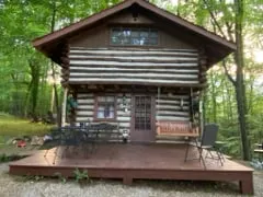 \"The Hawk Nest\" cabin on Tims Ford Lake - Image 1