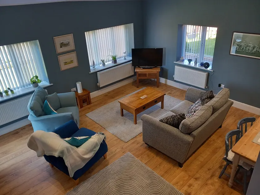 Spacious annex in Caernarfon - Image 1