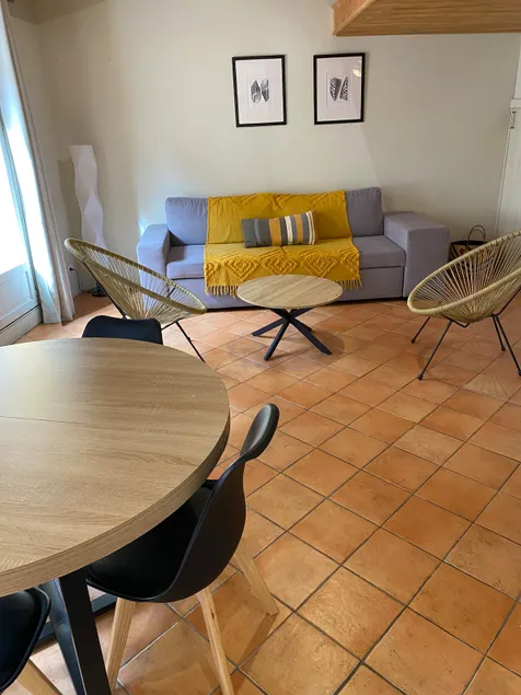 Appartement tout confort au coeur du village - Image 1