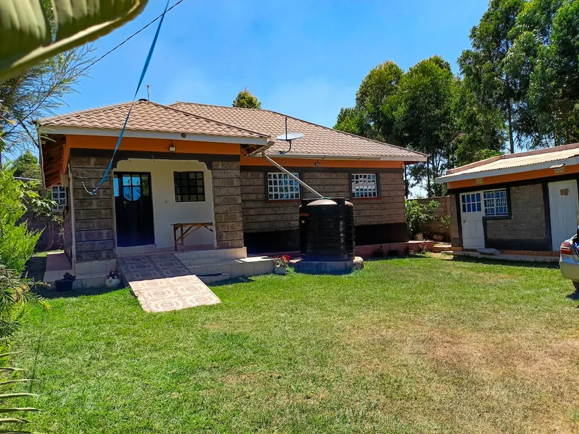 Camp Flo 3-BedHome for Families & Groups – Eldoret - Image 1
