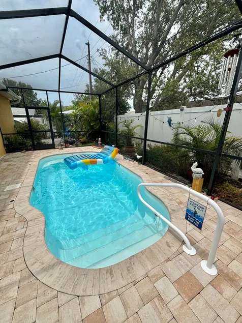 Private pool suite in heart of Tarpon Springs! - Image 1