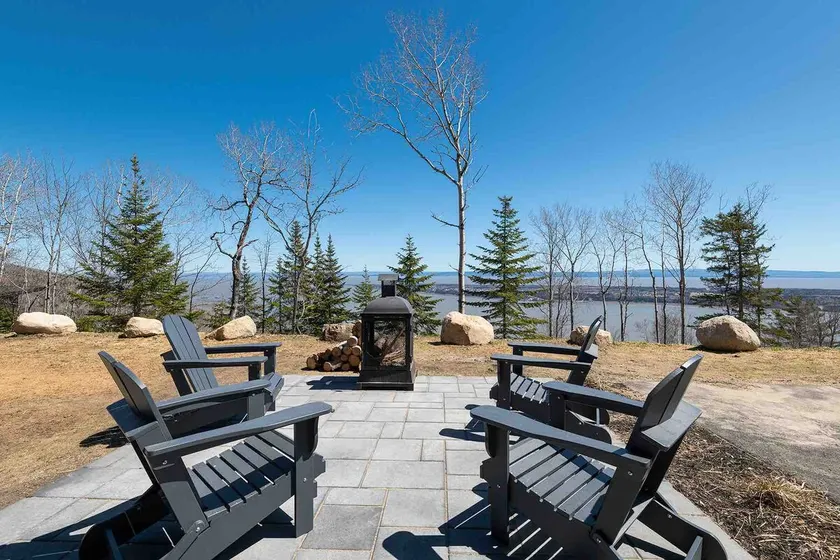 Solstice 203: River Views, Terrace & Hot Tub - Image 1