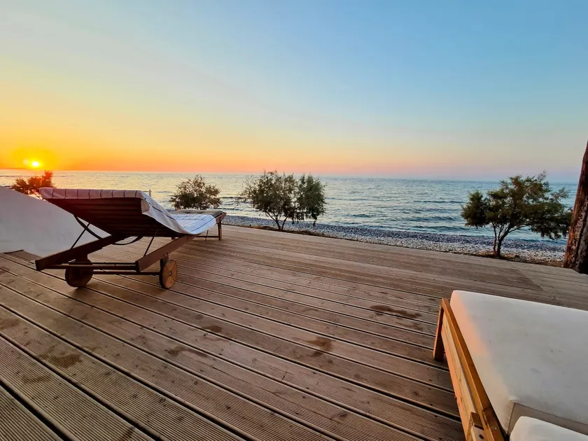Dror Beachfront House 5 Meters to the Water - Image 1