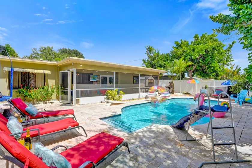Beheizter Pool – Familien Villa, 7 Min. zum Strand, Grill - Image 1