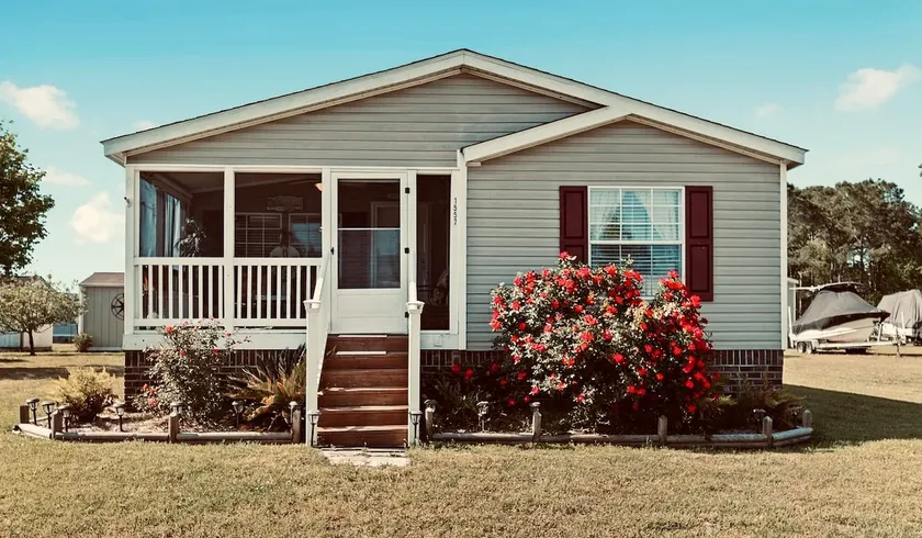 Clari's Place:Minutes to Holden Beach/Pet friendly - Image 1