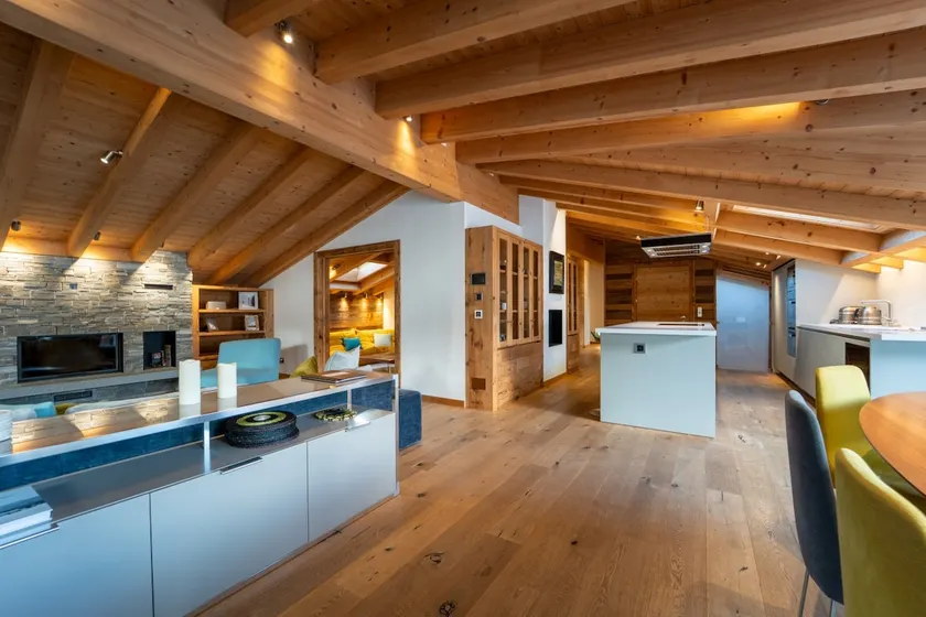 4 Bedroom Penthouse Apt in Flims Waldhaus - Image 1