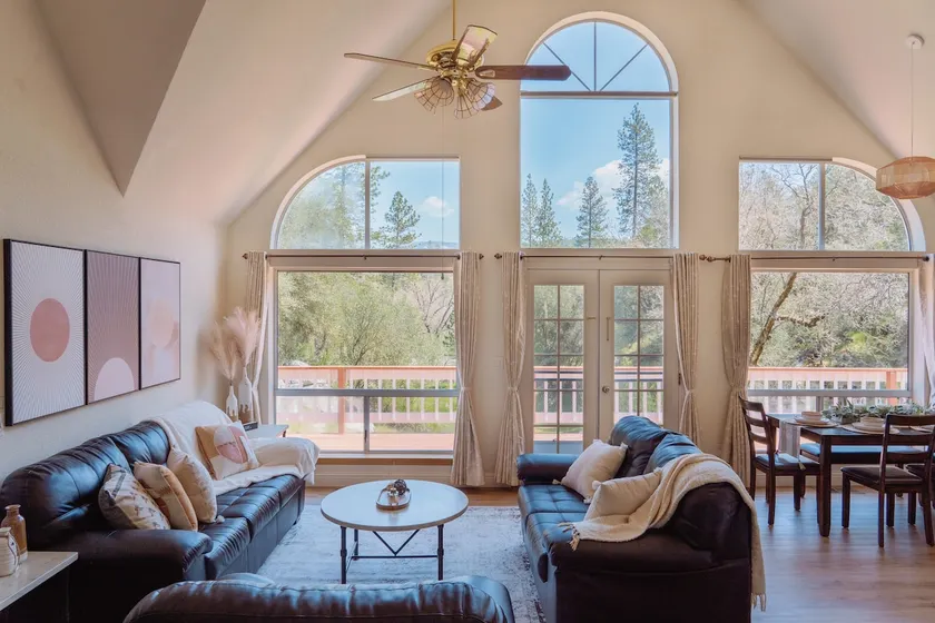 Secluded Modern House | Gazebo, Pet, BBQ, Mtn View - Image 1