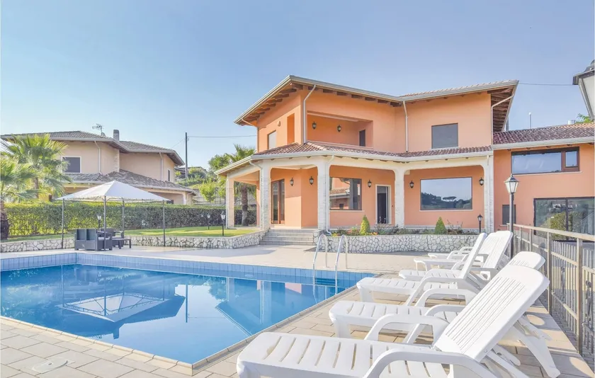 Villa Del Borgo - Image 1