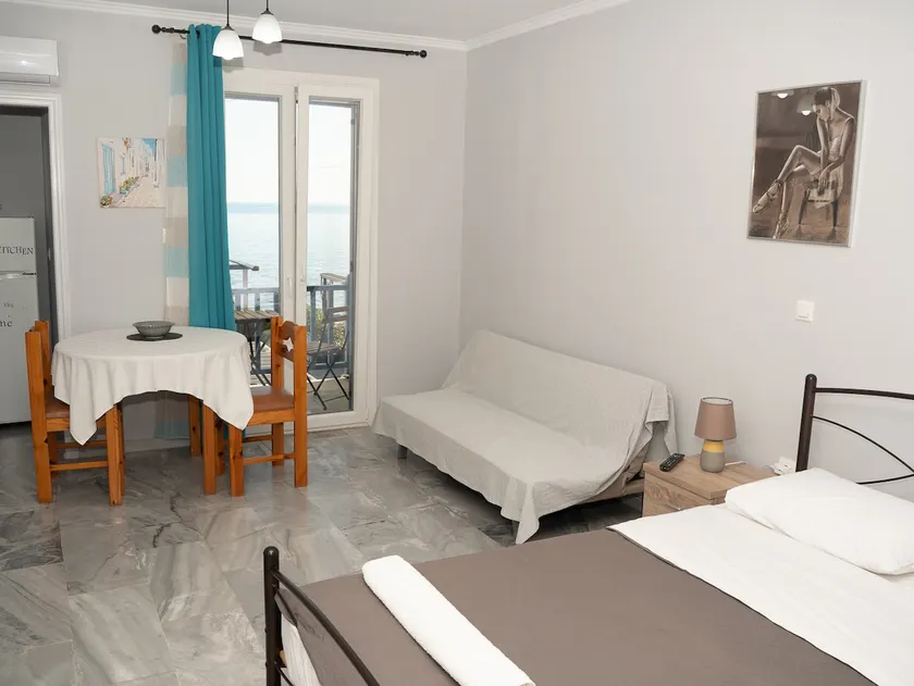 Apartment in Agia Fotini, Chios - To Kamari - Image 1