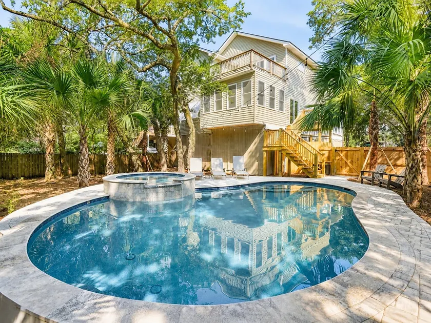 Prickly Pear | Private Pool & Seasonal Spa | 2 Blocks to Beach and Walk to Center Street | Sleeps 12 - Image 1