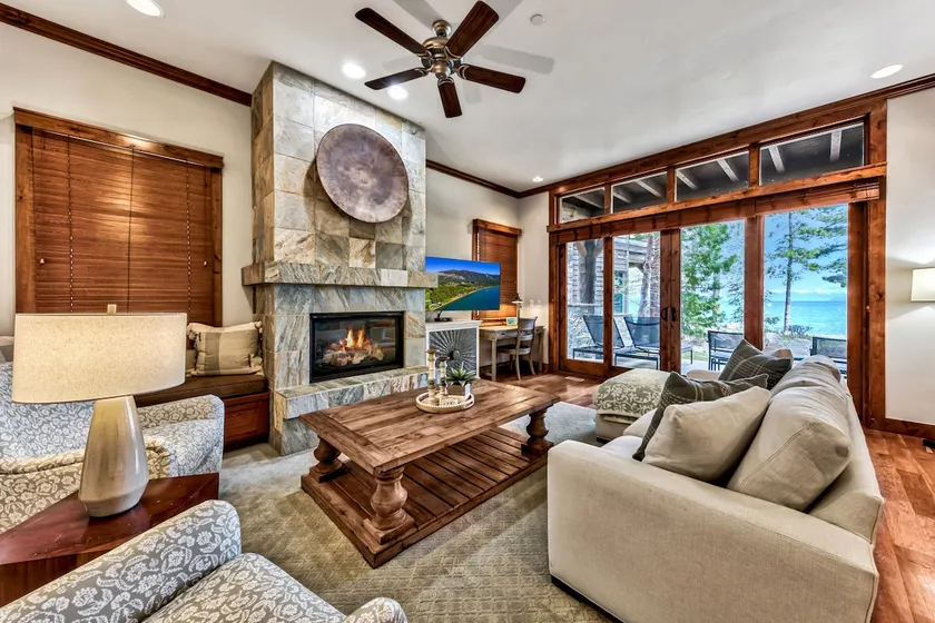 Lakefront Villa w/ luxury ammenities near Heavenly | SS5 - Image 1