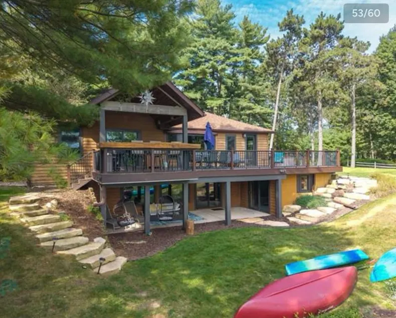 Private Lakeside Retreat, Perfect for families! - Image 1