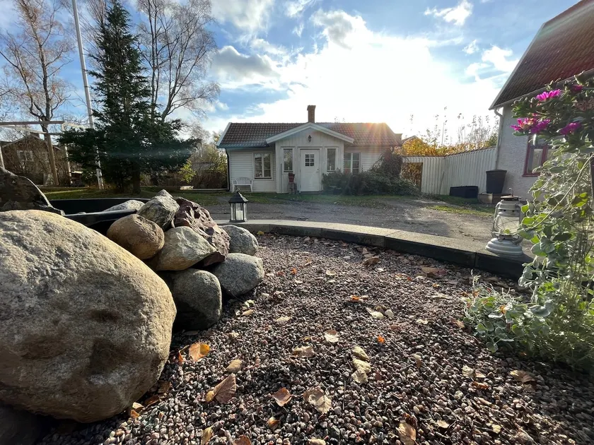 Nice farmhouse with history from the 1800s - Image 1
