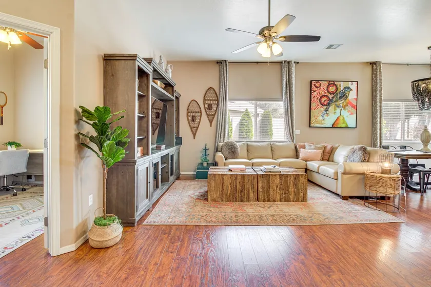 Private Patio + Gazebo: Show Low Hideaway! - Image 1