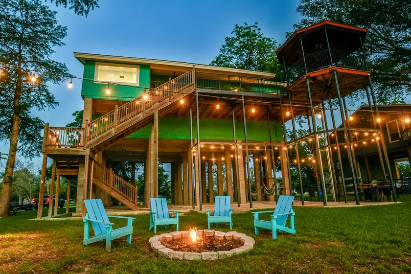 Lakefront Family Getaway | Fire Pit + Game Room - Image 1