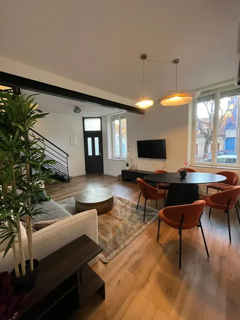 Maison des Marais in Bourges – Comfort & Balneotherapy - Image 1