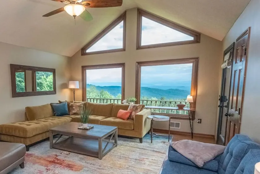 Secluded Mountain-top Cabin | Fall Colors - Image 1