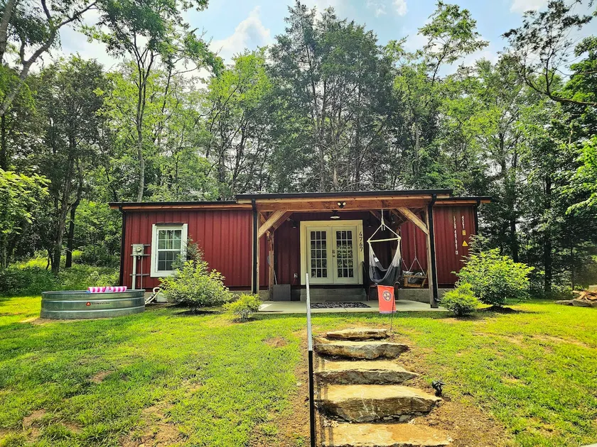 Red Freight House at Finley Farms Off Grid Retreat - Image 1