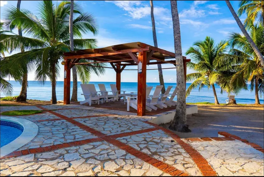 Paradise.A.M. Apart, facing the sea. - Image 1