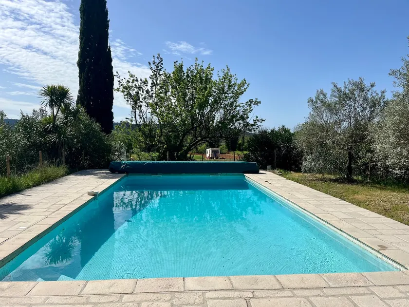Apartment With 2 Bedrooms in Villecroze, With Enclosed Garden and Wifi - Image 1