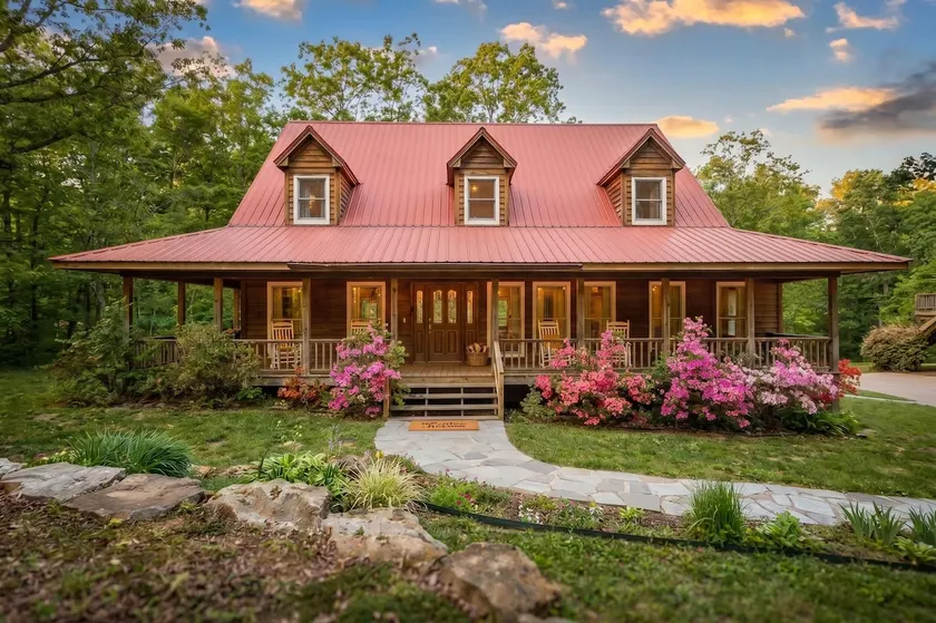 Hot Tub, Scenic Wooded Retreat with Game Area! - Image 1