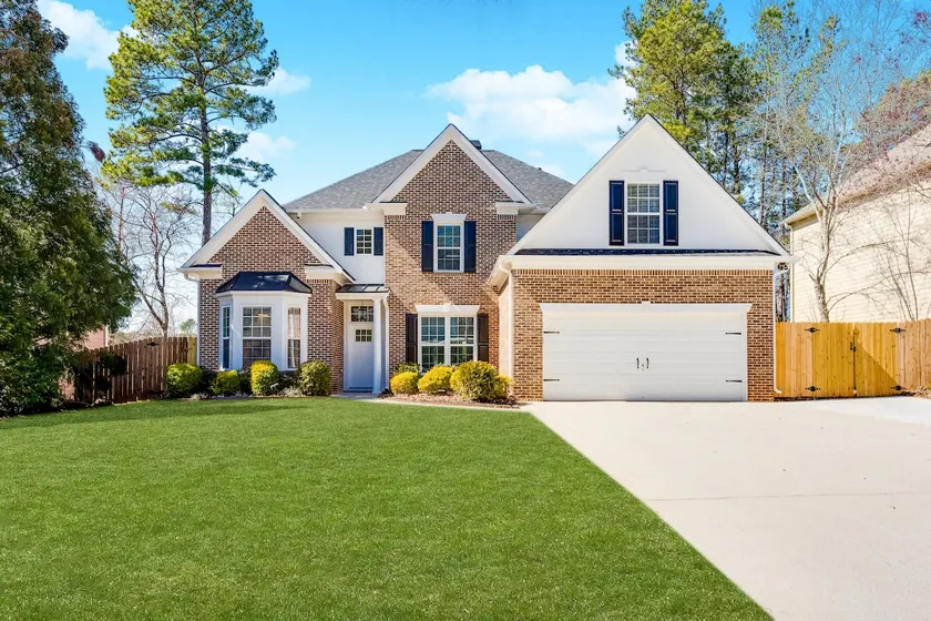 A Peaceful Home in City of Atlanta (6 bedrooms) EV - Image 1