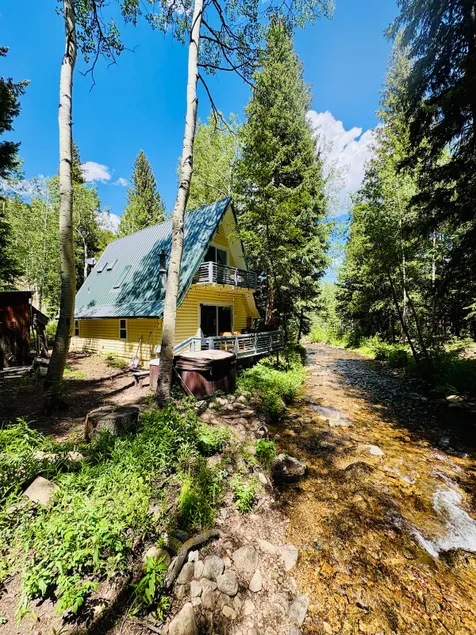 Lazy Me ~ A Magical Creek-front Cabin with Hot Tub & Private Woods - Image 1