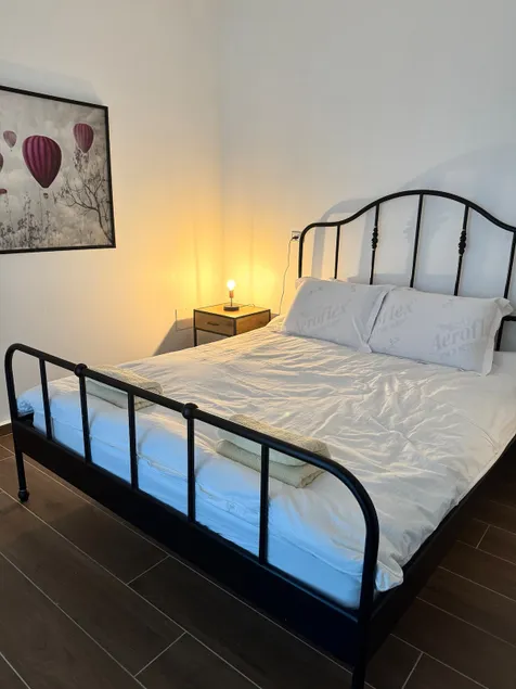 Lana's Guest House - Image 1