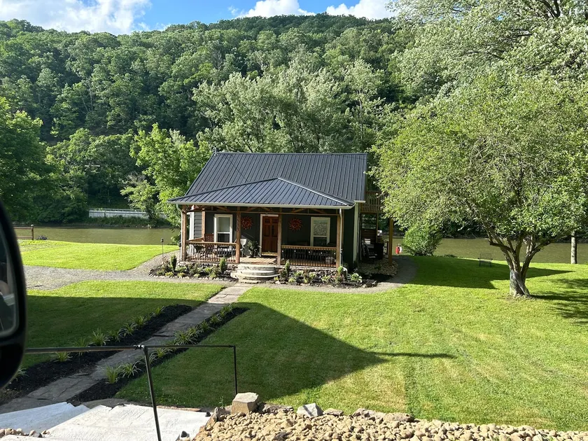 JEM On The River - Bungalow - Image 1