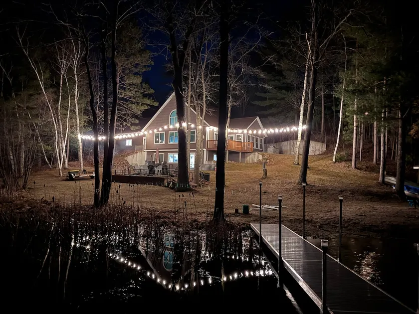 Waterfront Full Rec Lake Home - Image 1