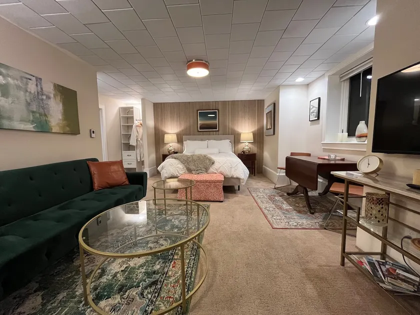 Historic Dougan Suites : Suite 2 - Image 1